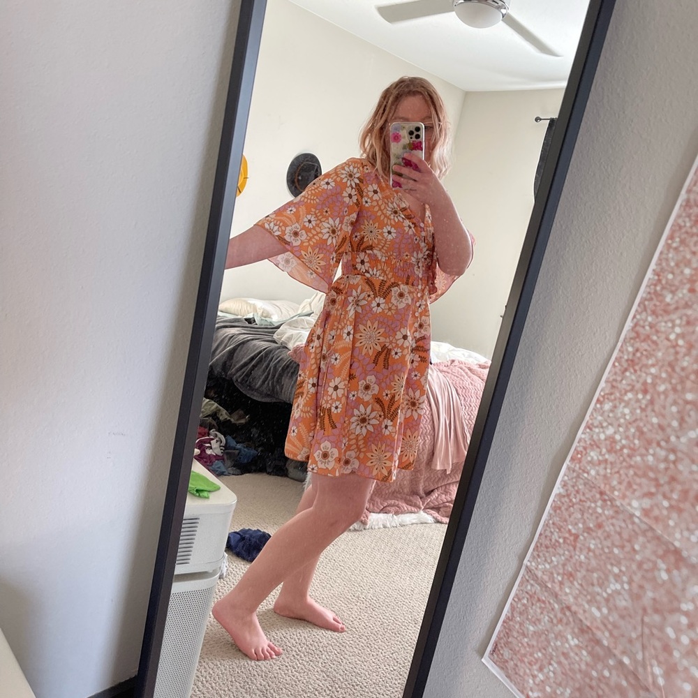 Yesterday People Butterfly Sleeve Dress Size S